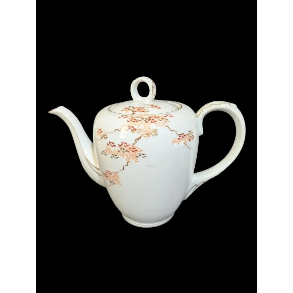 Fukagawa Arita Japan Porcelain‎ Teapot Hand Painted Maple Leaf Pattern  905 8in